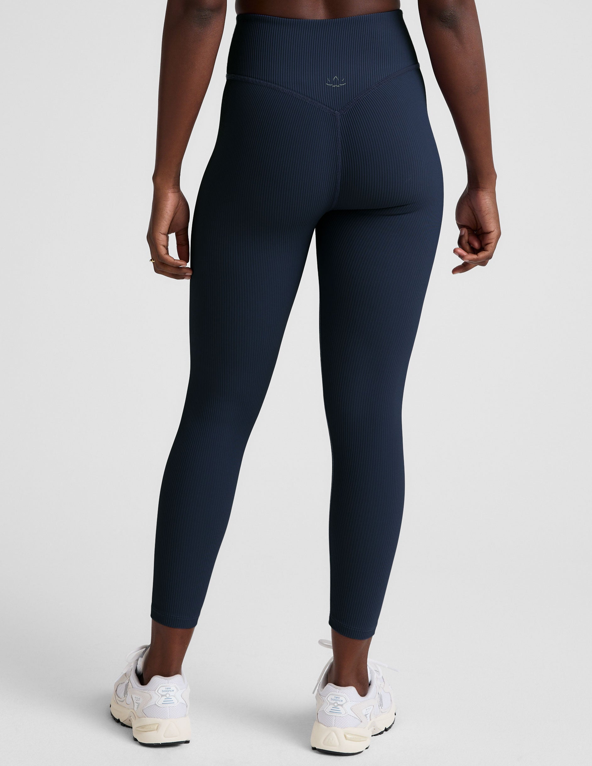 Impulse Ribbed Legging - Image 4