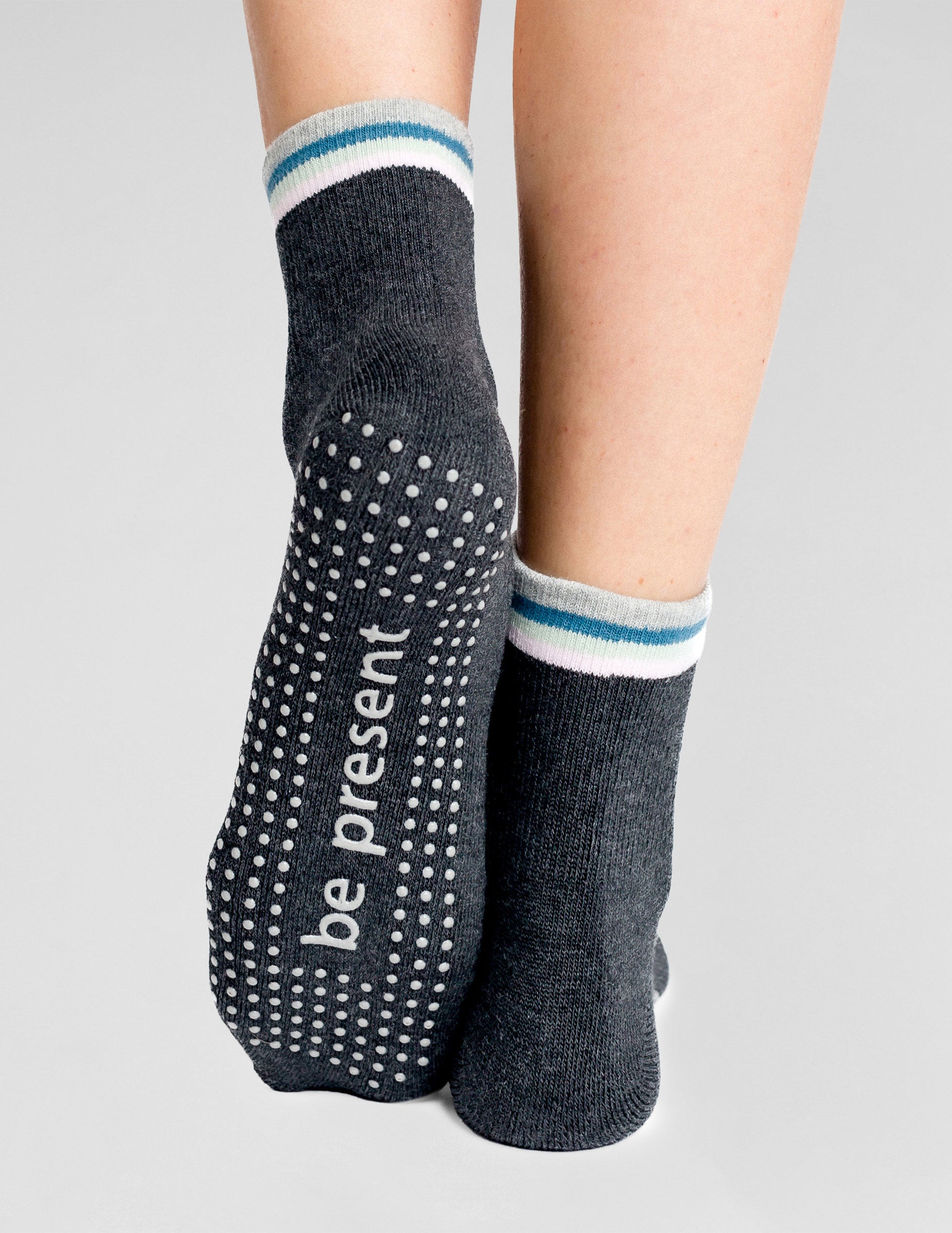 Sticky Be Present Short Crew Grip Socks - Image 2
