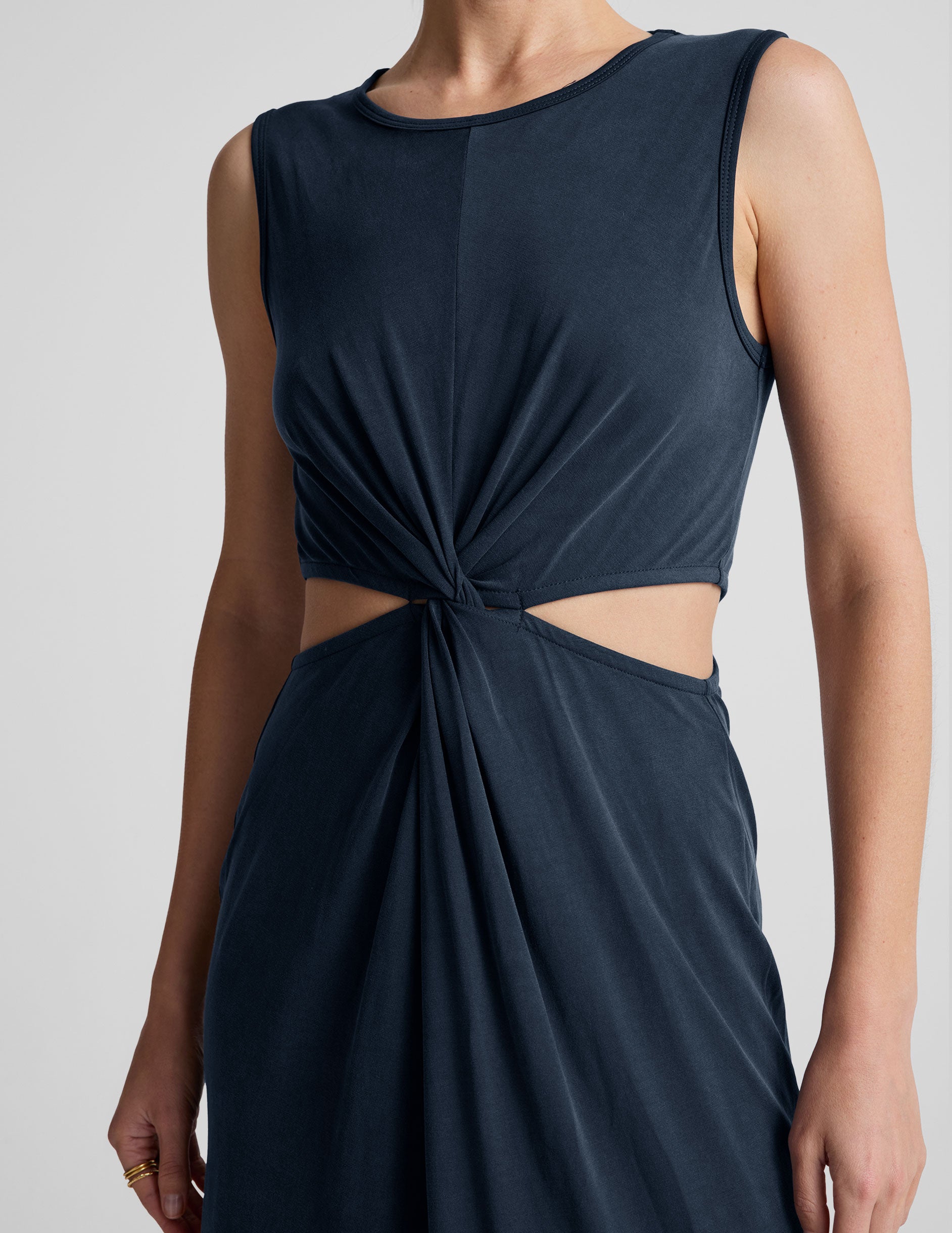 Around The World Front Twist Dress - Image 3