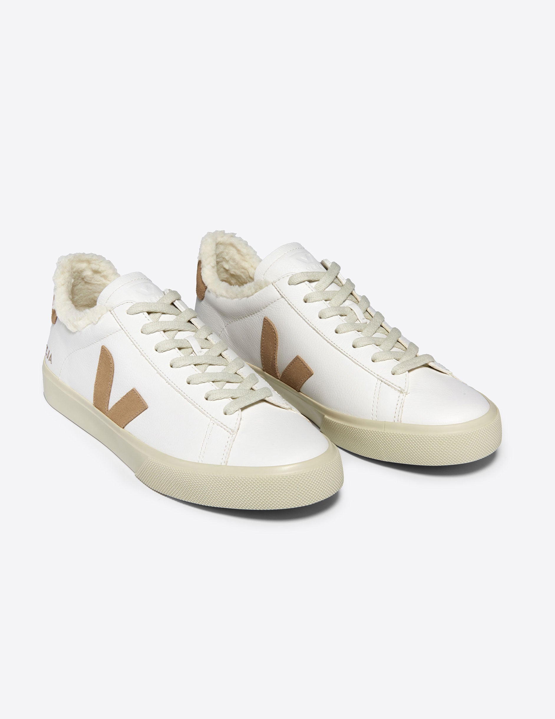 Veja Campo Winter Sneaker - Image 2