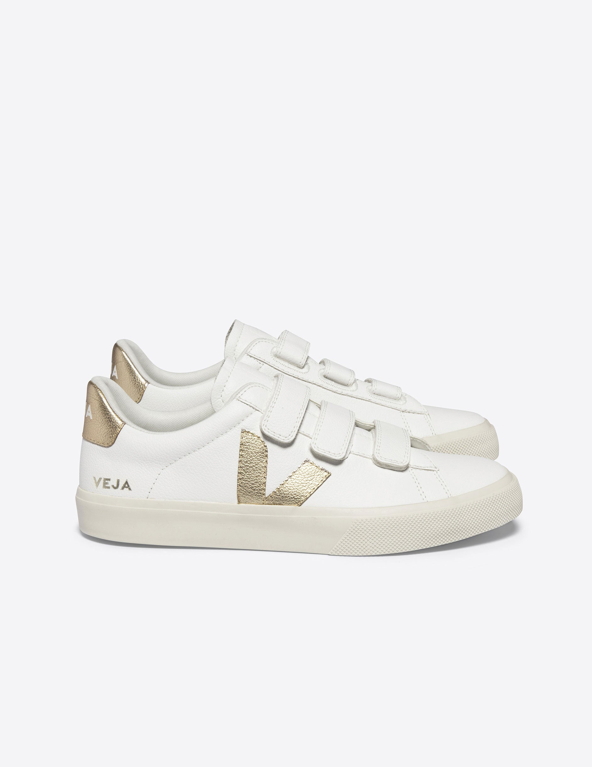 VEJA Recife Sneaker - Image 2