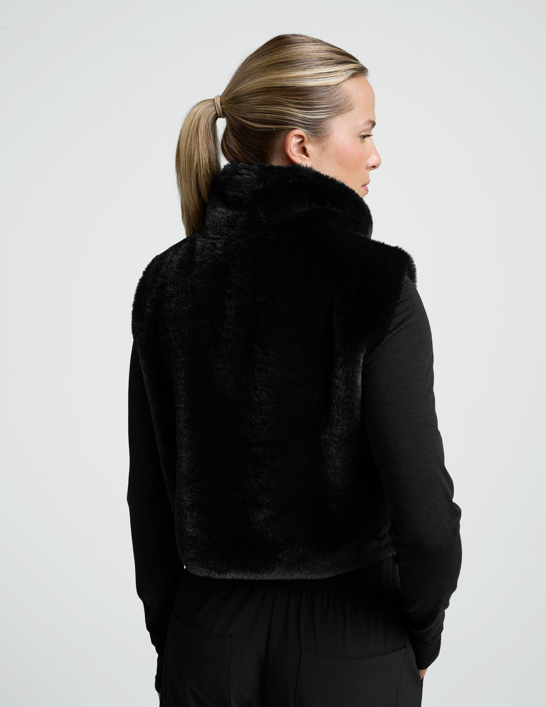 On The List Faux Fur Vest - Image 5