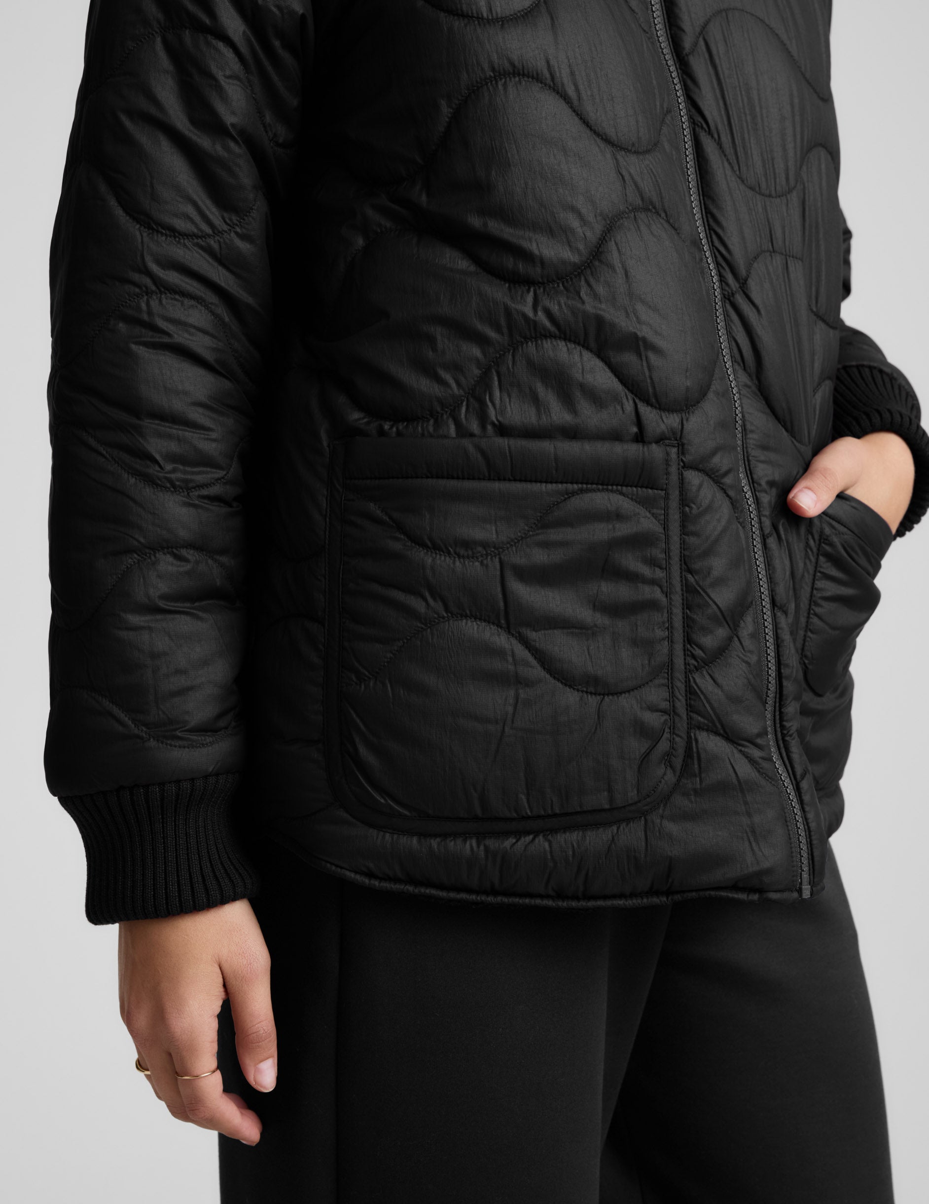 2-Way Quilted Jacket - Image 4