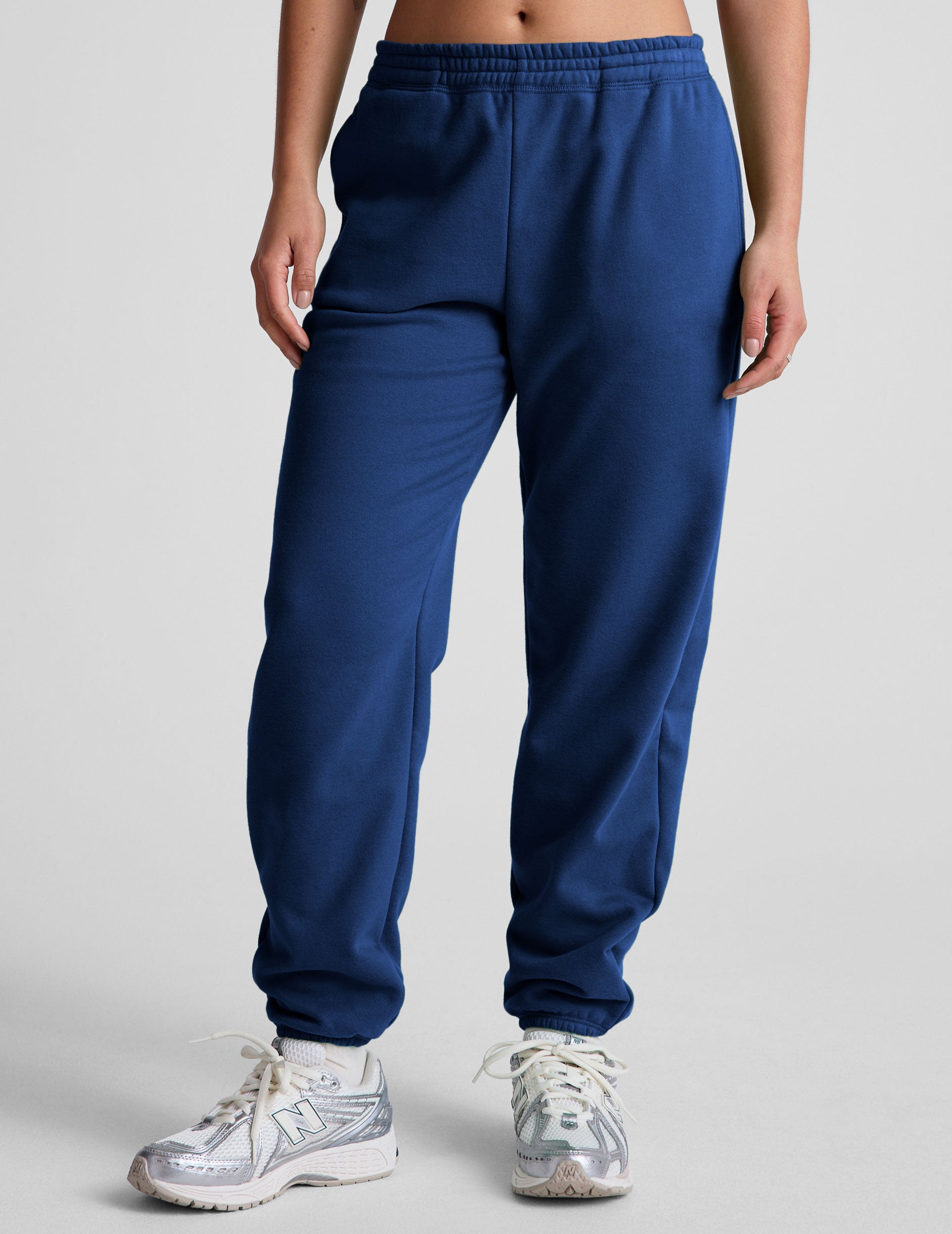 LuxeFleece Sweatpant - Image 2