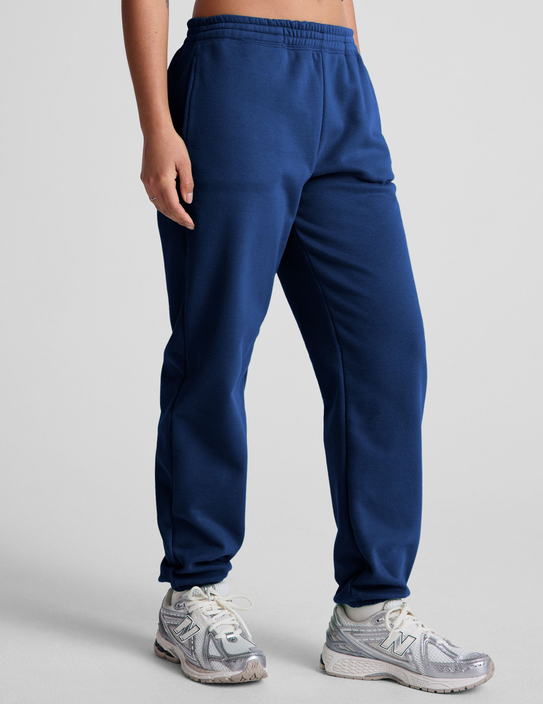 LuxeFleece Sweatpant - Image 3