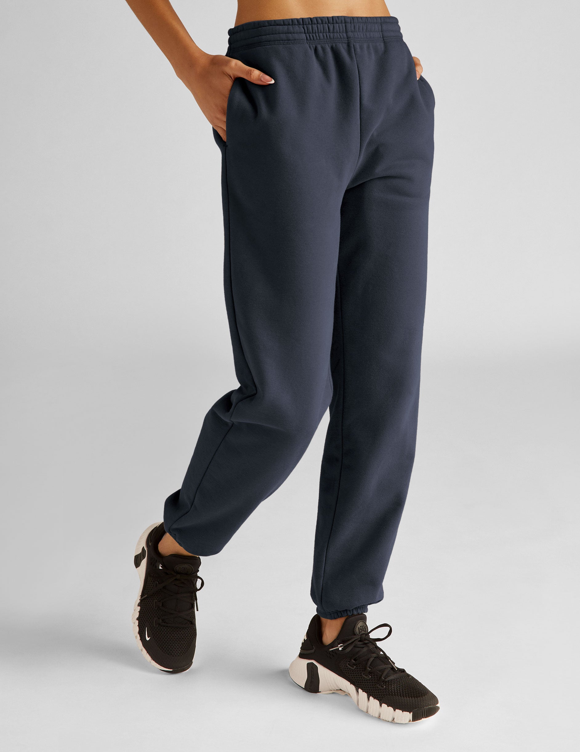 LuxeFleece Sweatpant - Image 3