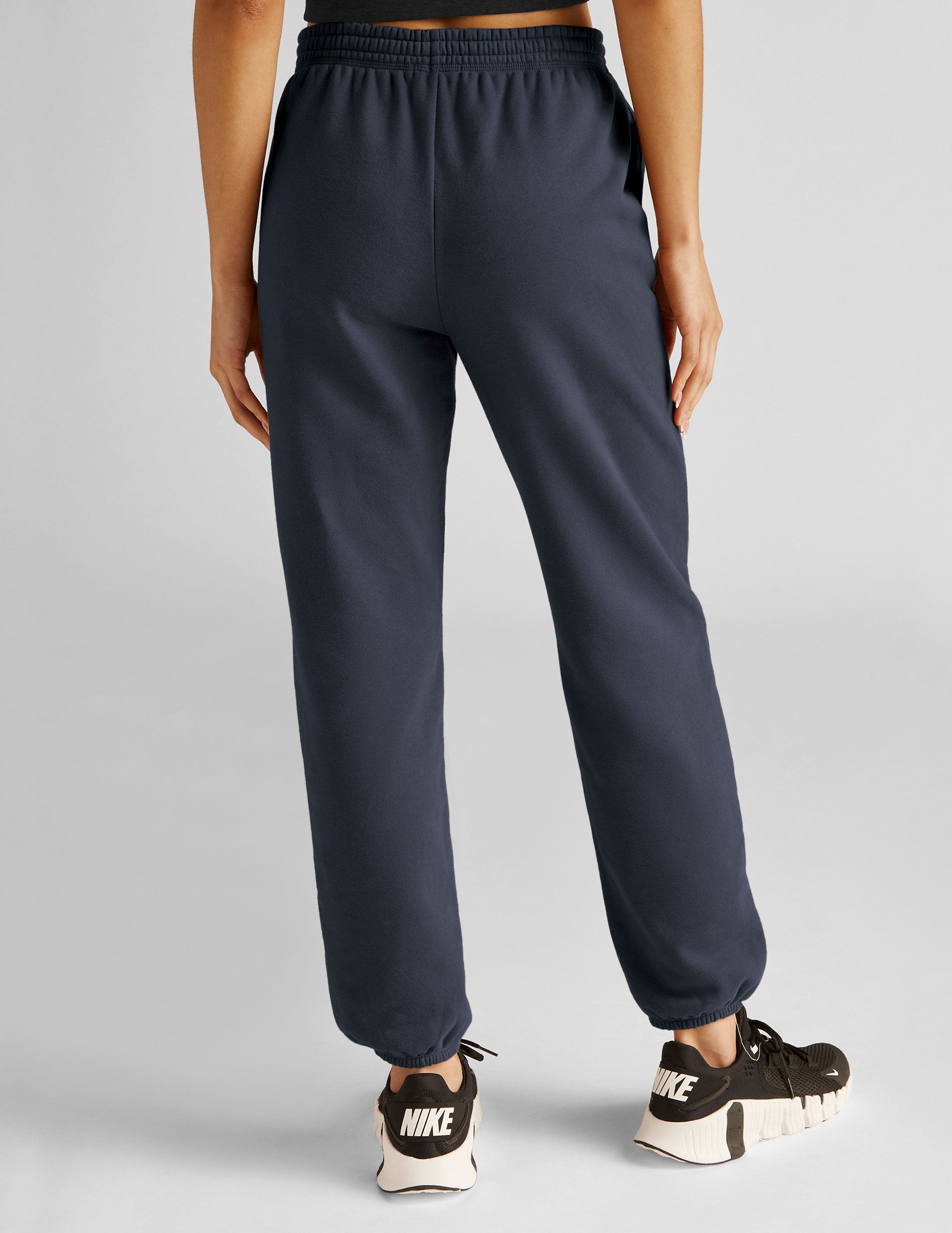 LuxeFleece Sweatpant - Image 4