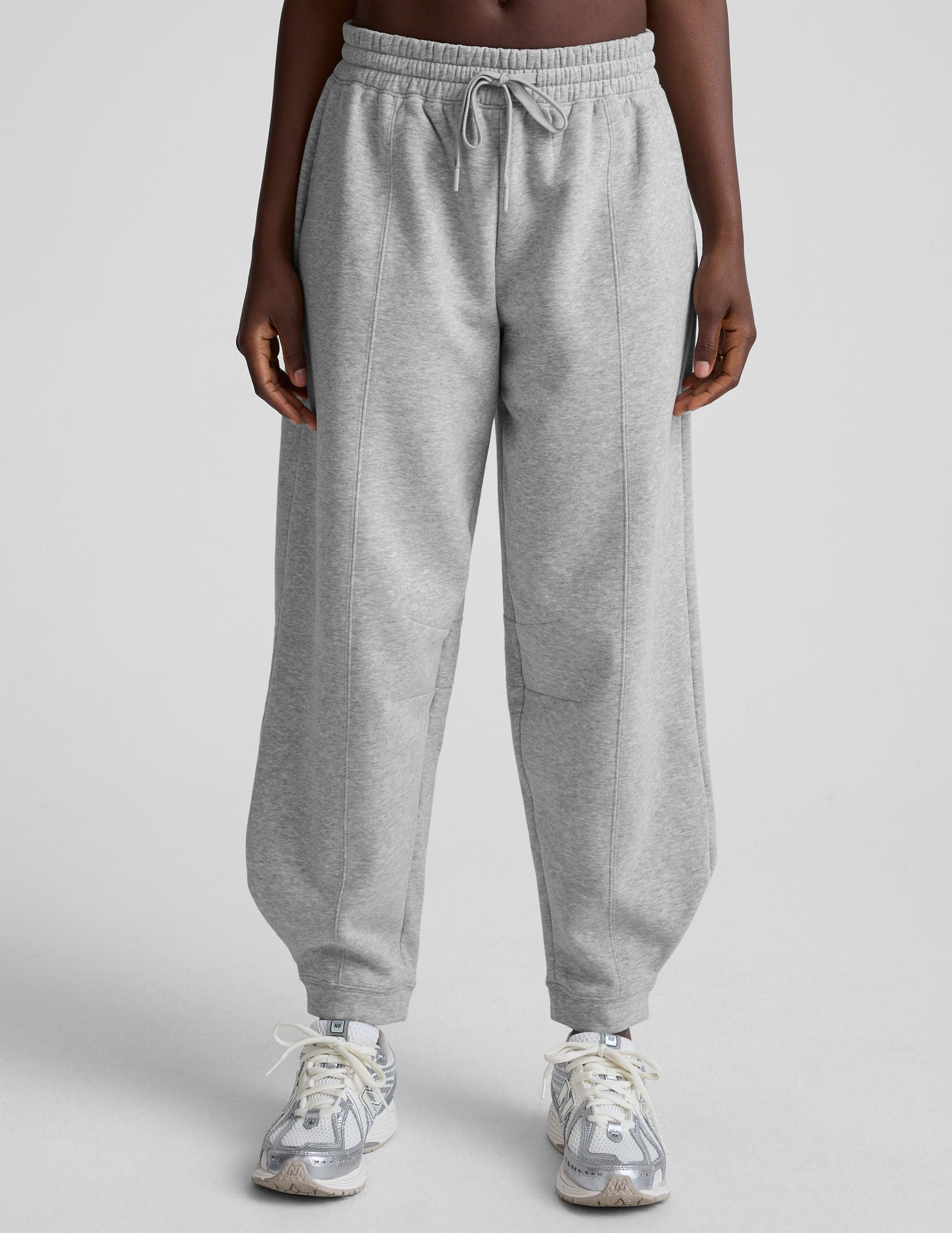 LuxeFleece Barrel Sweatpant - Image 2
