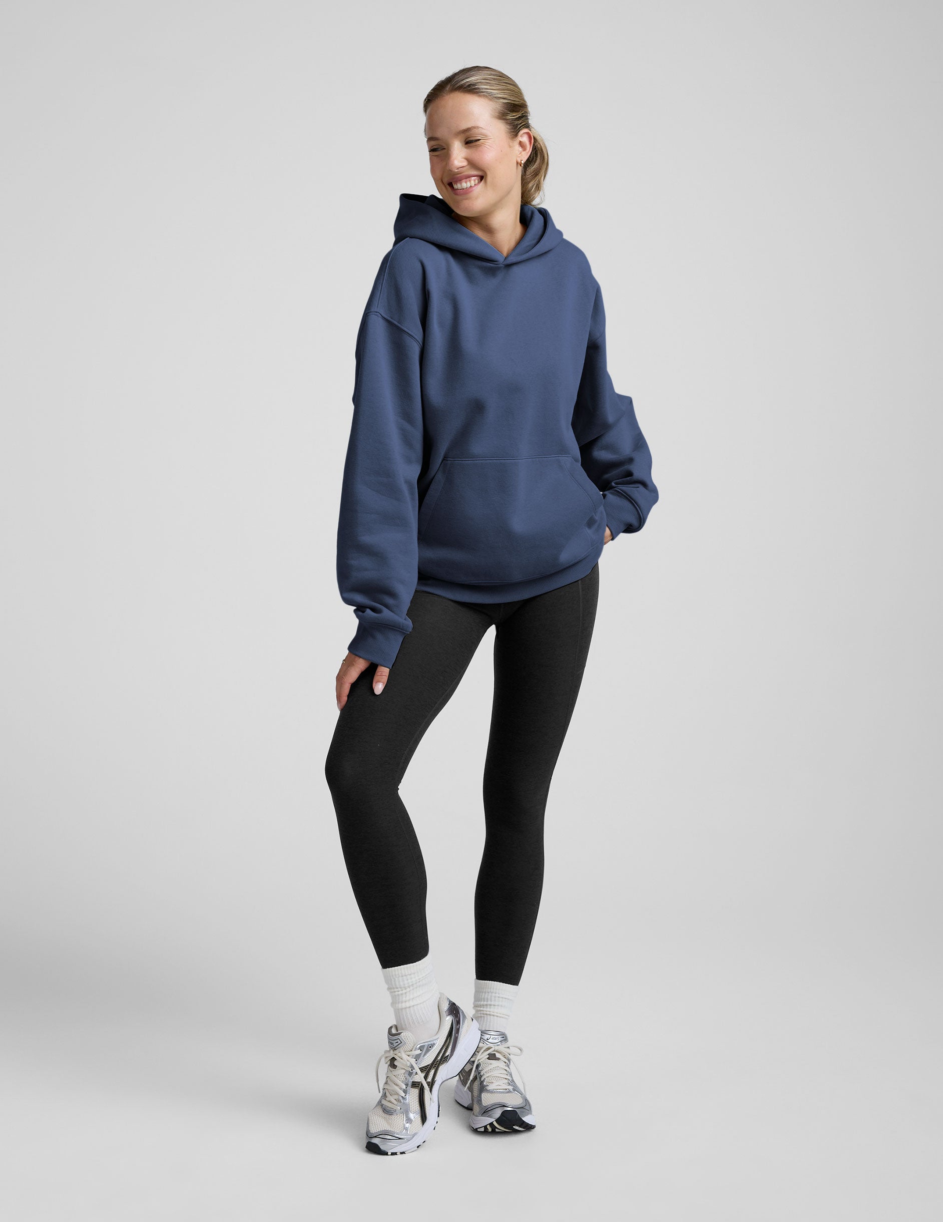 LuxeFleece Classic Oversized Hoodie - Image 4