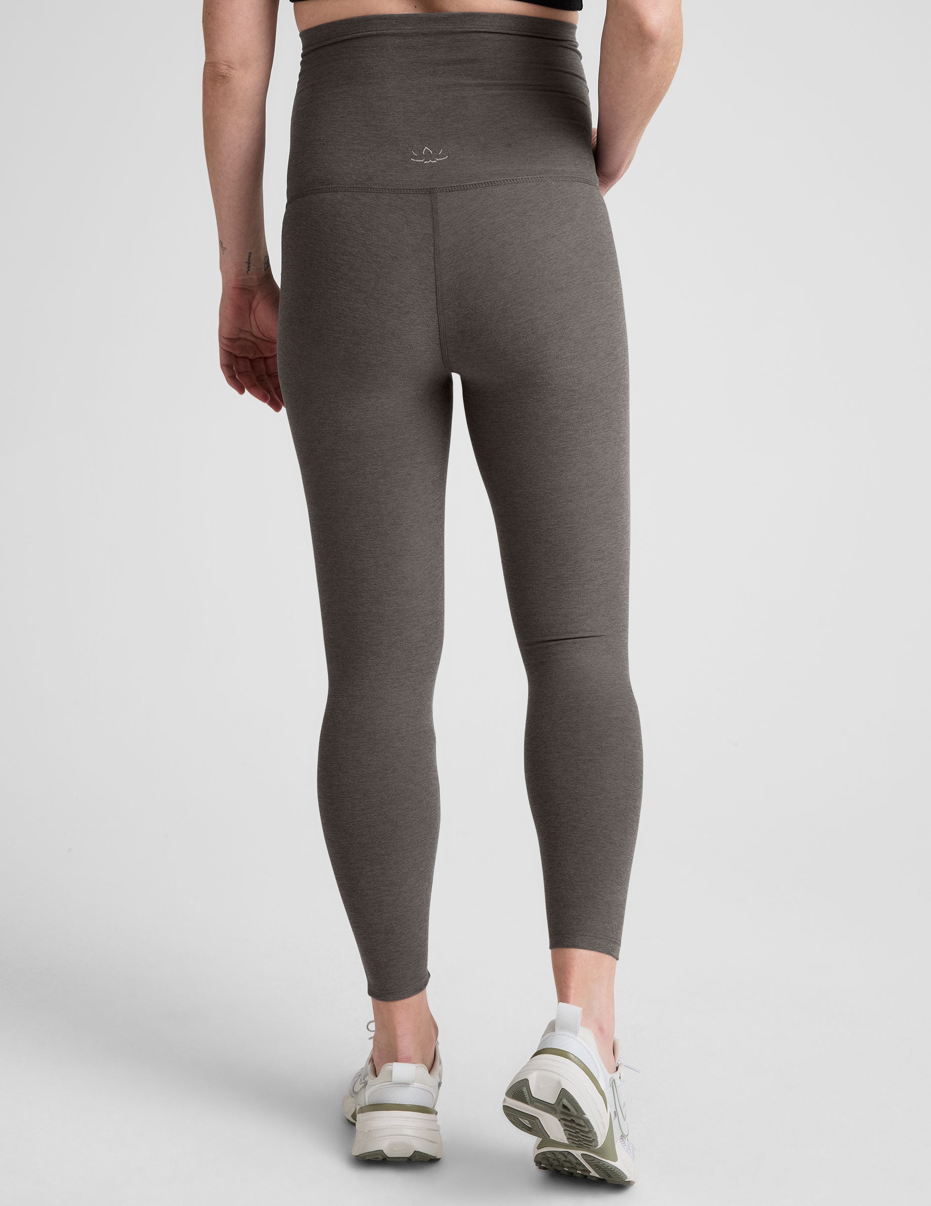 Spacedye Love the Bump Midi Maternity Legging - Image 3