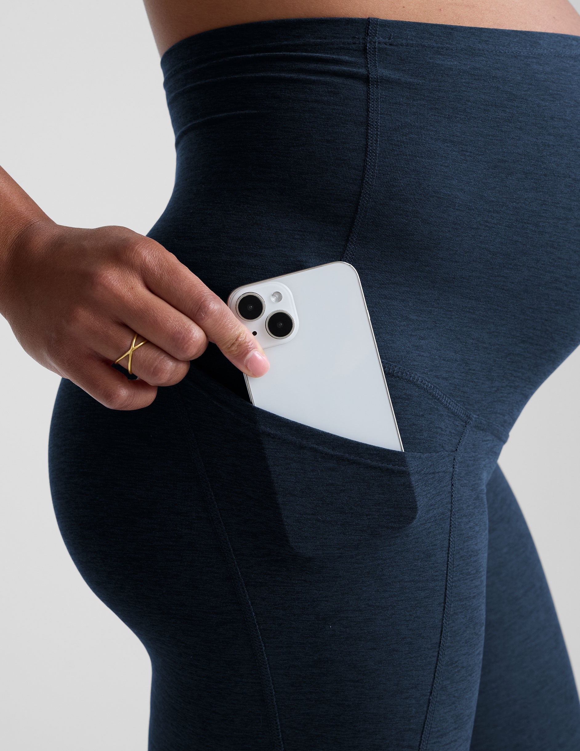 Spacedye Love the Bump Maternity Pocket Midi Legging - Image 3